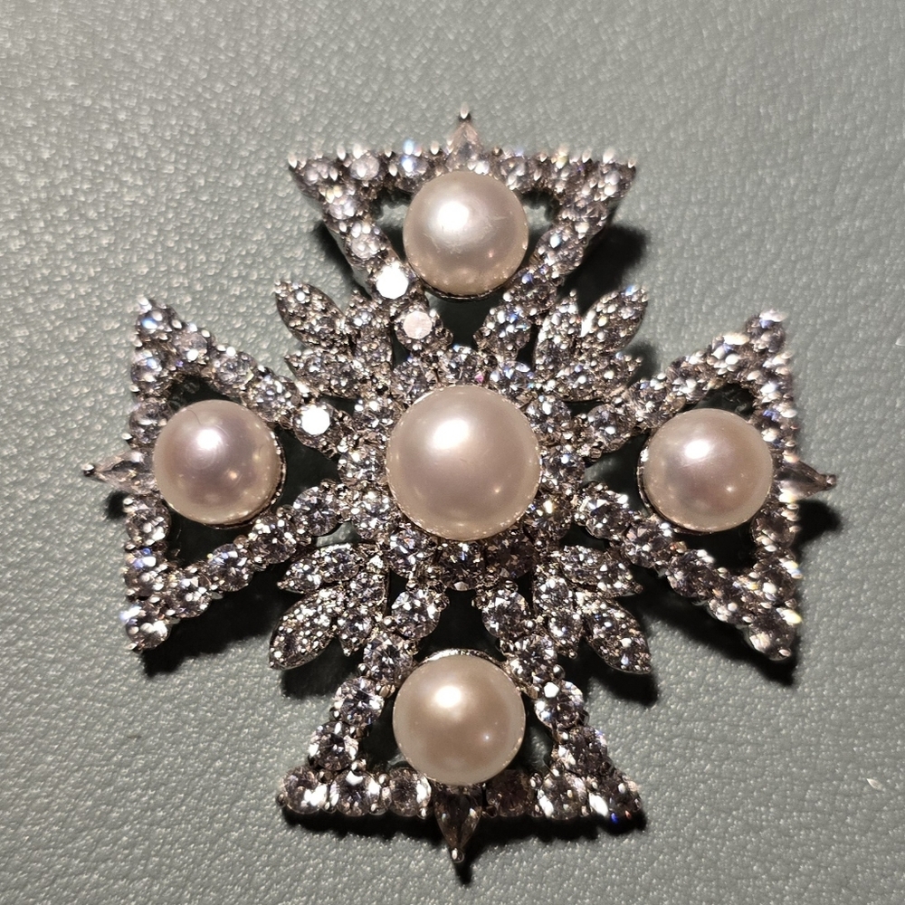 Vintage And Rare Kenneth Jay Lane Maltese Cross Combo Brooch/Pendant